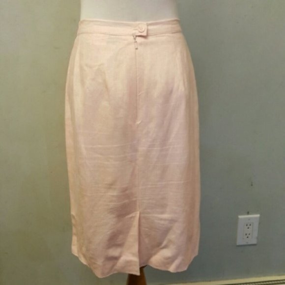 Bloomingdales pink linen skirt size 6P (25) - Picture 3 of 5
